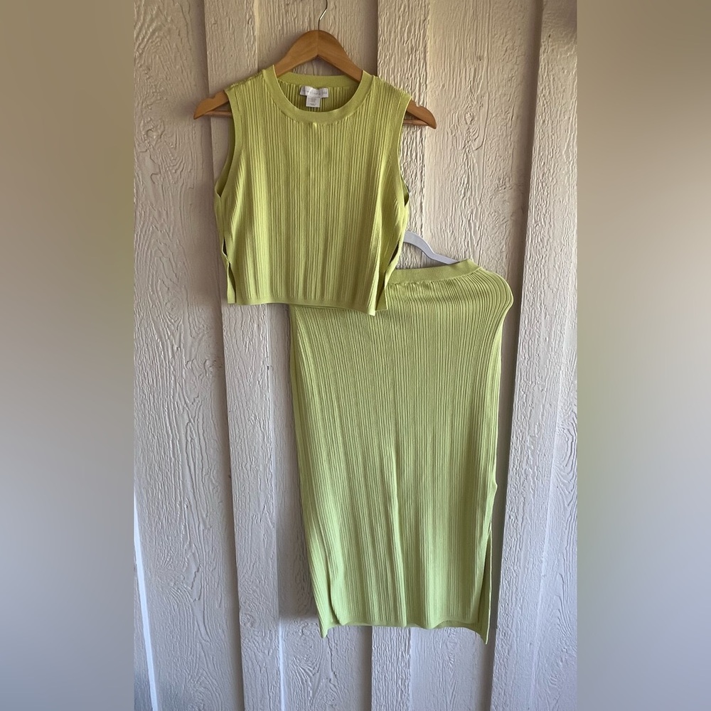 House of Harlow 1960 Lime Ribbed Skirt Set